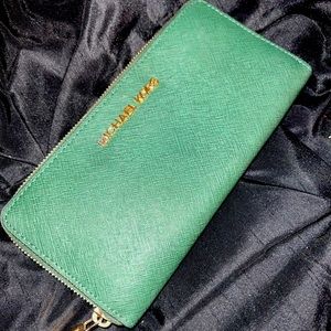 MK wallet